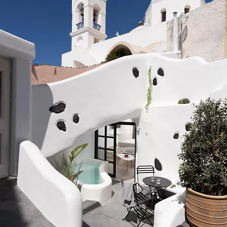 Niso Cave Suites